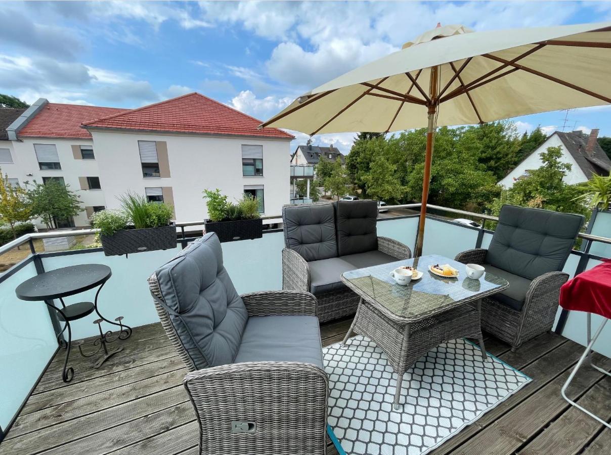 Appartement Feucht -Bhf 5 Min - Naehe Messe Bagian luar foto